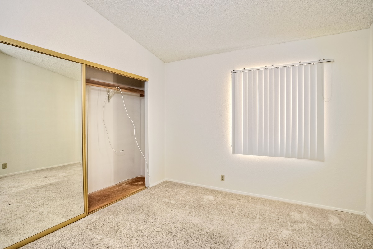 5414 Browning Road Carlsbad, CA 92008 - Photo 14 of 17 Gallery Image 14
