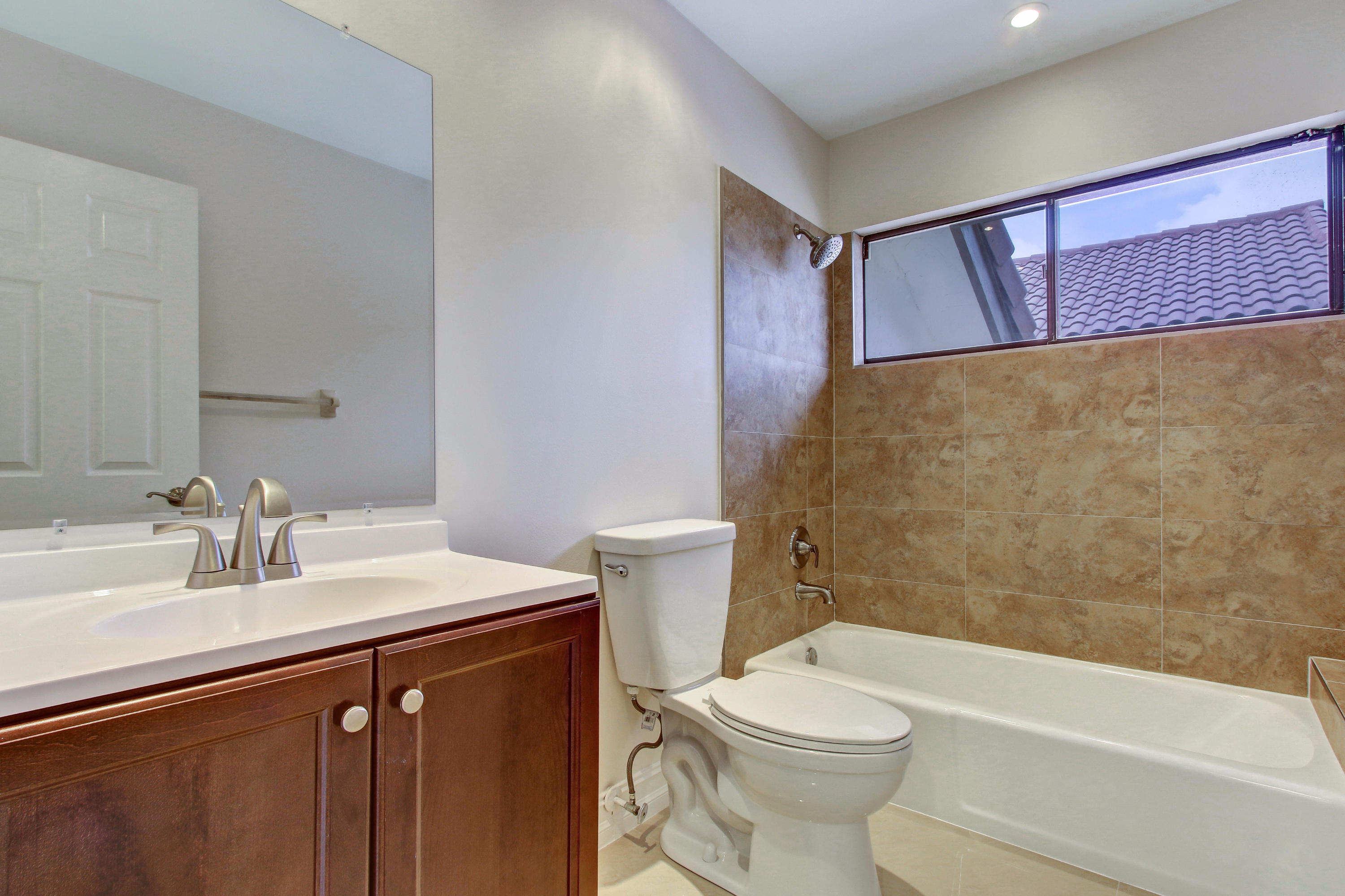 21736 Club Villa Terrace Boca Raton, FL 33433 - Photo 20 of 28 21736 Club Villa Terrace Boca-print-021-