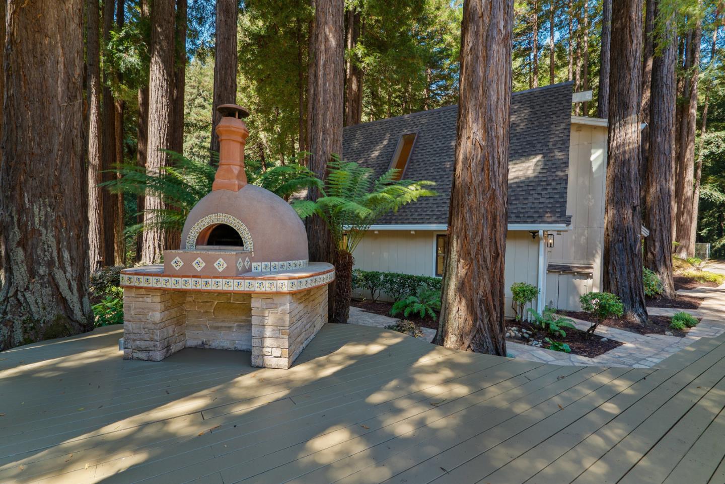 1695 Aptos Creek Road Aptos, CA 95003 - Photo 72 of 76 a front view of a house with garden