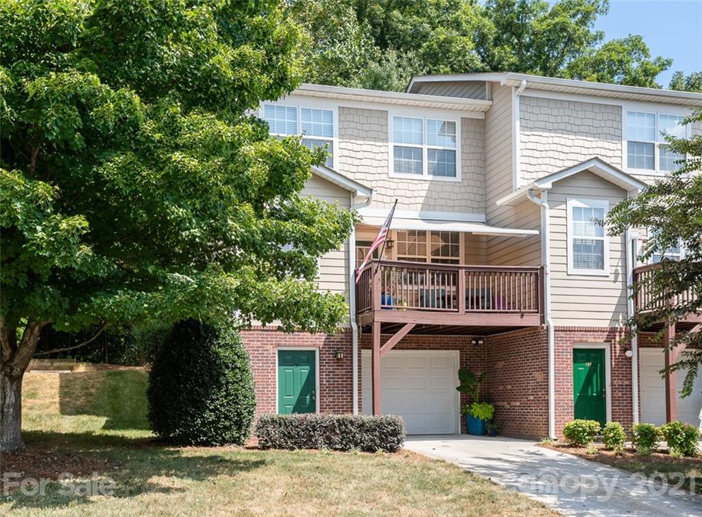 131 High Ridge Road Mooresville, NC 28117 - Photo 2 of 40 a front view of a house with a yard