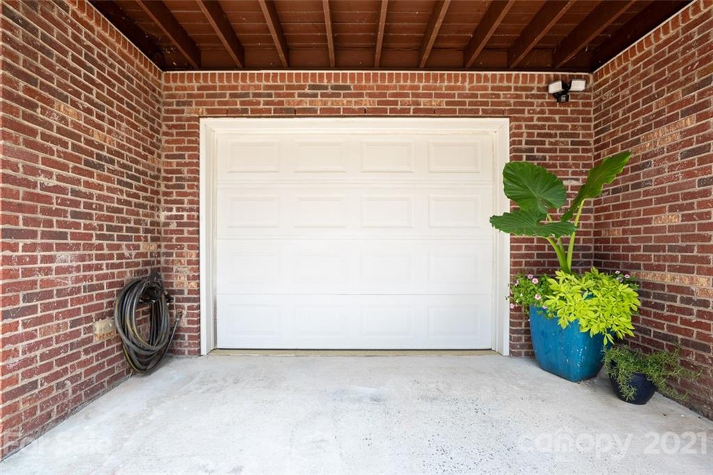 131 High Ridge Road Mooresville, NC 28117 - Photo 32 of 40 a view of a door of a house