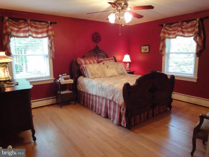 15306 Merrifields Court Silver Spring, MD 20906 - Photo 13 of 26 Bedroom #2