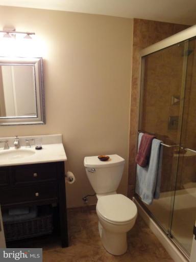 15306 Merrifields Court Silver Spring, MD 20906 - Photo 16 of 26 Bath #3