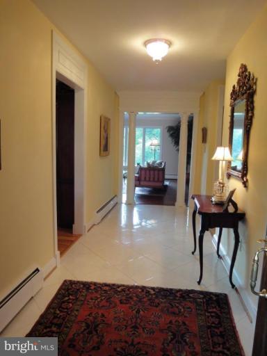 15306 Merrifields Court Silver Spring, MD 20906 - Photo 3 of 26 Gracious entry foyer