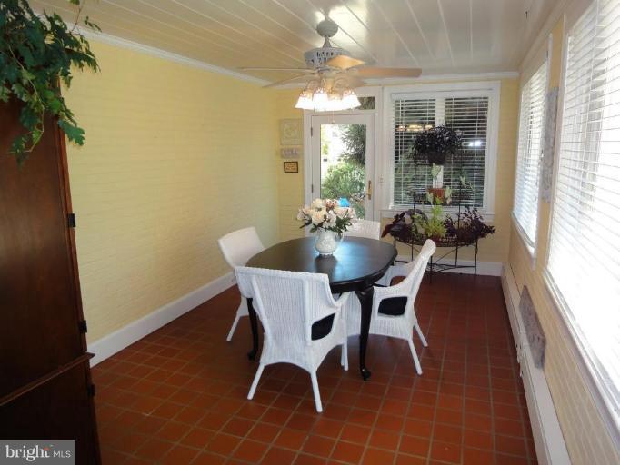 15306 Merrifields Court Silver Spring, MD 20906 - Photo 25 of 26 Sunroom/Bkfst Rm from kitchen