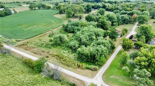 $30,000 | 304 4th Street, Humphreys, MO 64646