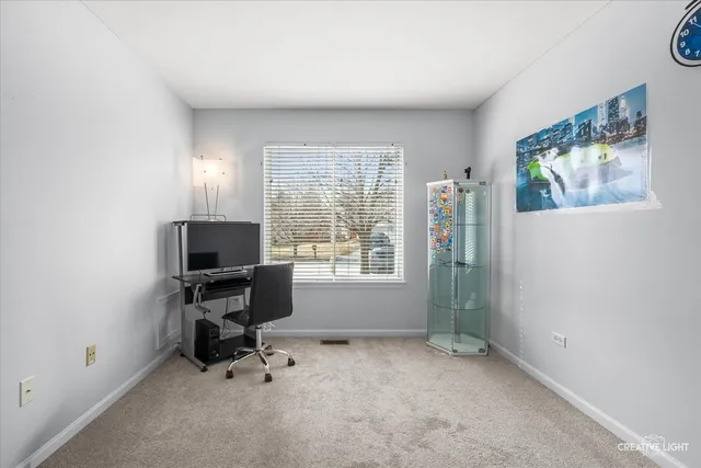 $450,000 | 2331 Handley Lane, Aurora, IL 60502