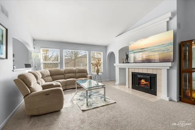 $450,000 | 2331 Handley Lane, Aurora, IL 60502