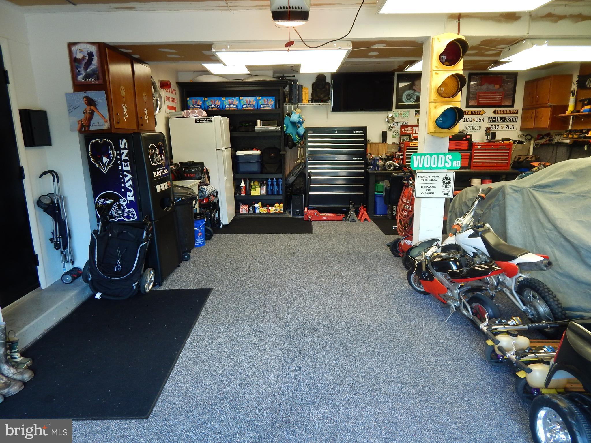 608 Rivershore Court Edgewood, MD 21040 - Photo 21 of 30 Garage