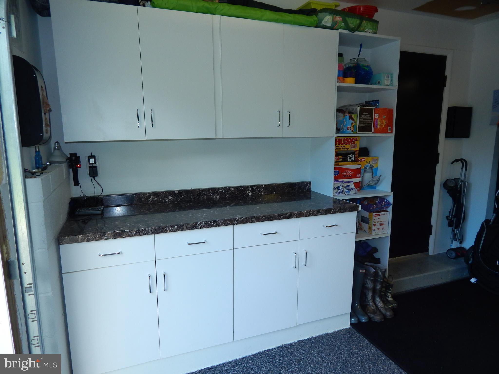608 Rivershore Court Edgewood, MD 21040 - Photo 22 of 30 Garage