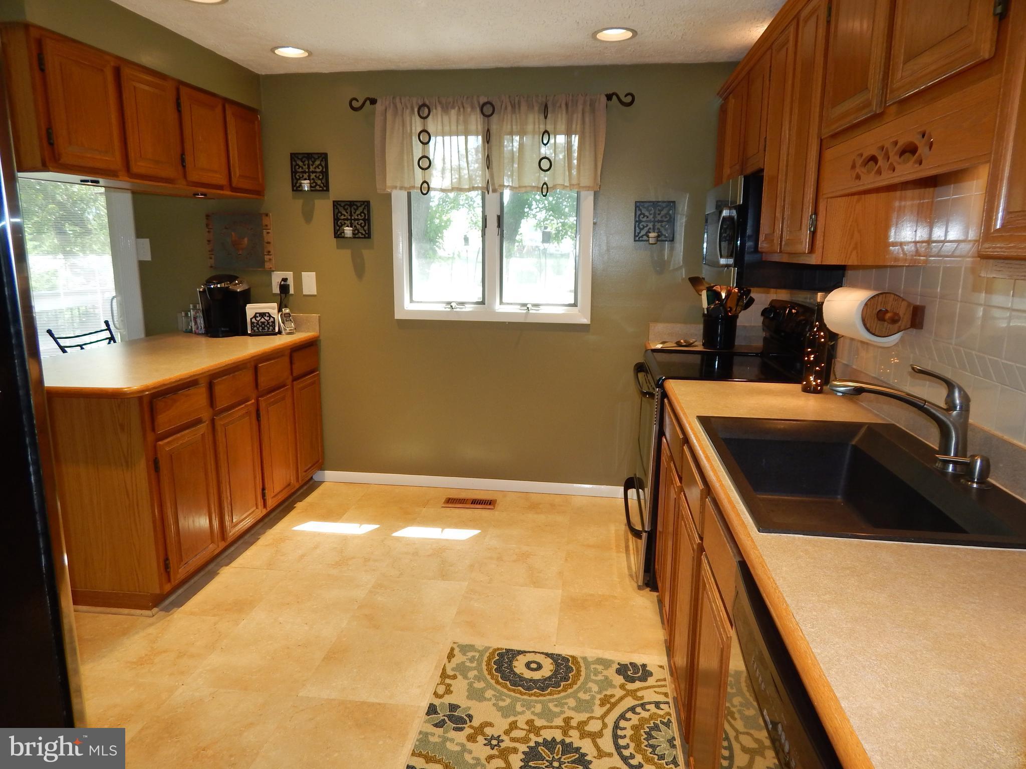 608 Rivershore Court Edgewood, MD 21040 - Photo 8 of 30 Kitchen