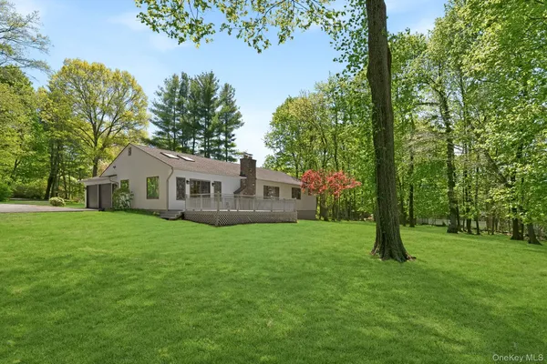 $7,000 | 12 Wyeth Court, Pleasantville, NY 10570