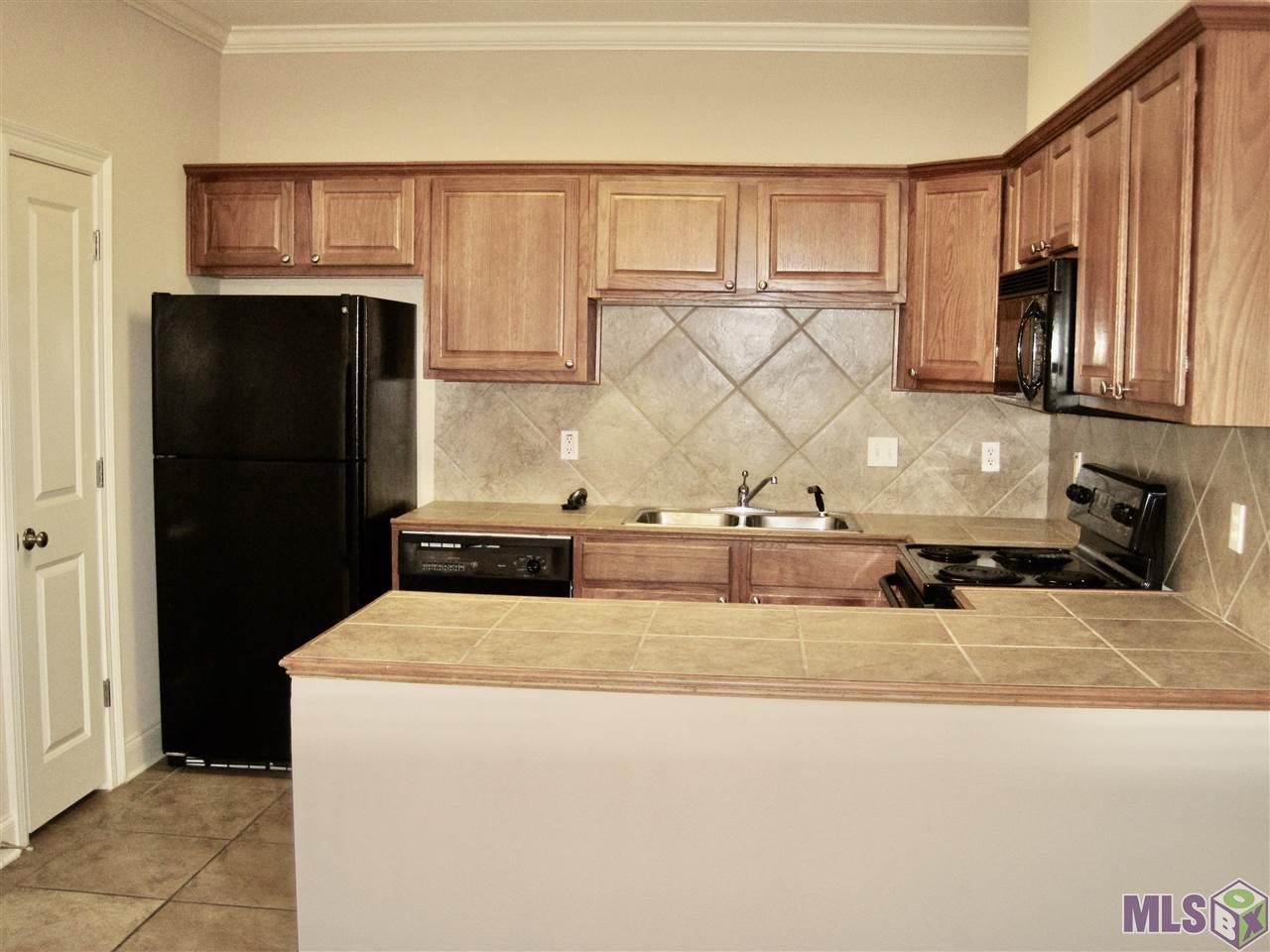3326 Lake Street, Unit B Baton Rouge, LA 70802 - Photo 6 of 19 Gallery Image 6