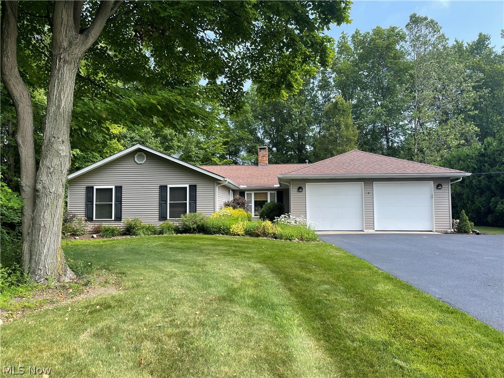 8605 Hendricks Road Mentor, OH 44060 - Photo 2 of 27 Exterior Front
