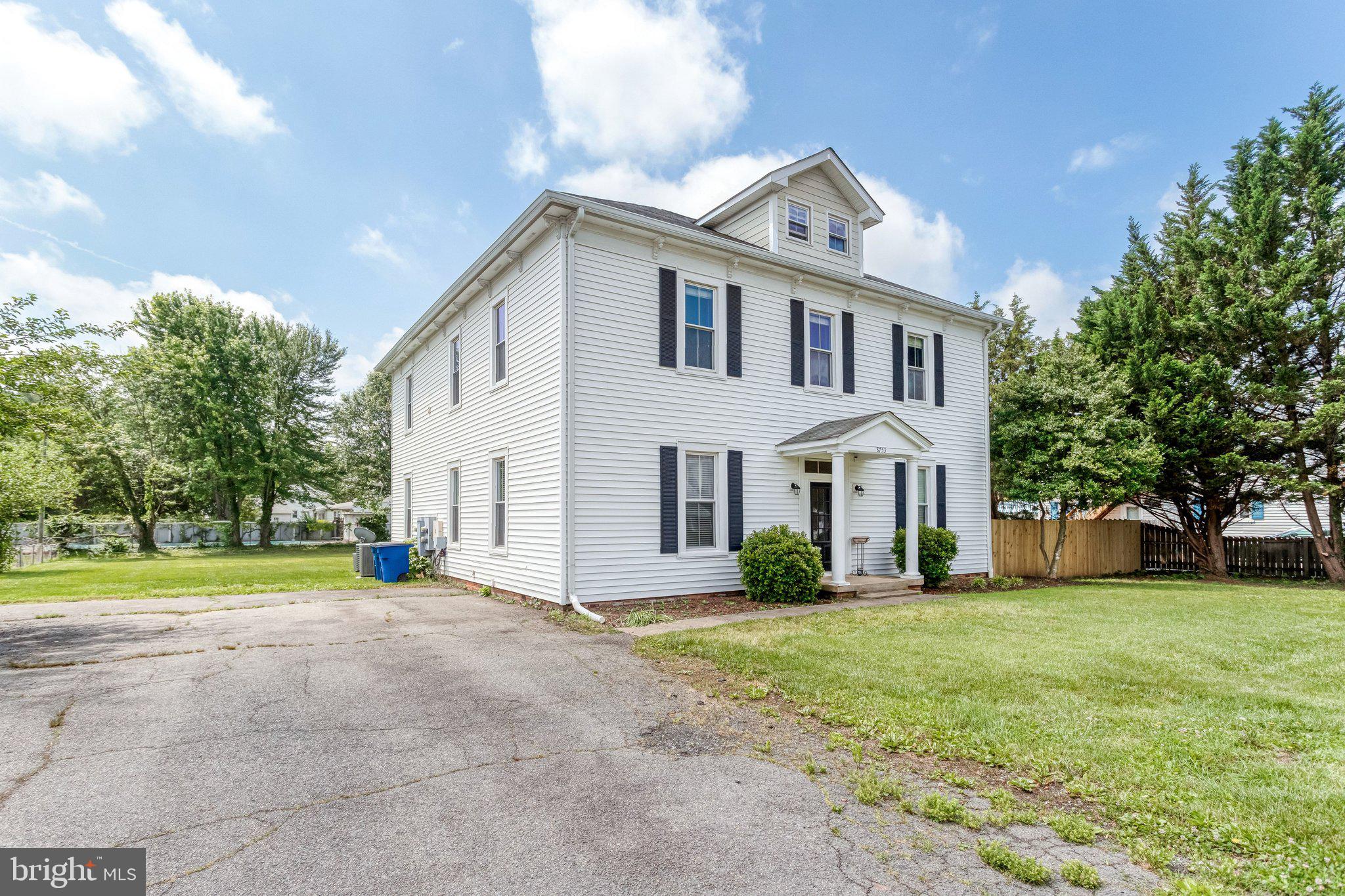 8753 Signal Hill Road, Unit 3 Manassas, VA 20110 - Photo 2 of 29