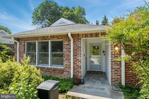 $1,379,000 | 4804 Morgan Drive, Chevy Chase, MD 20815