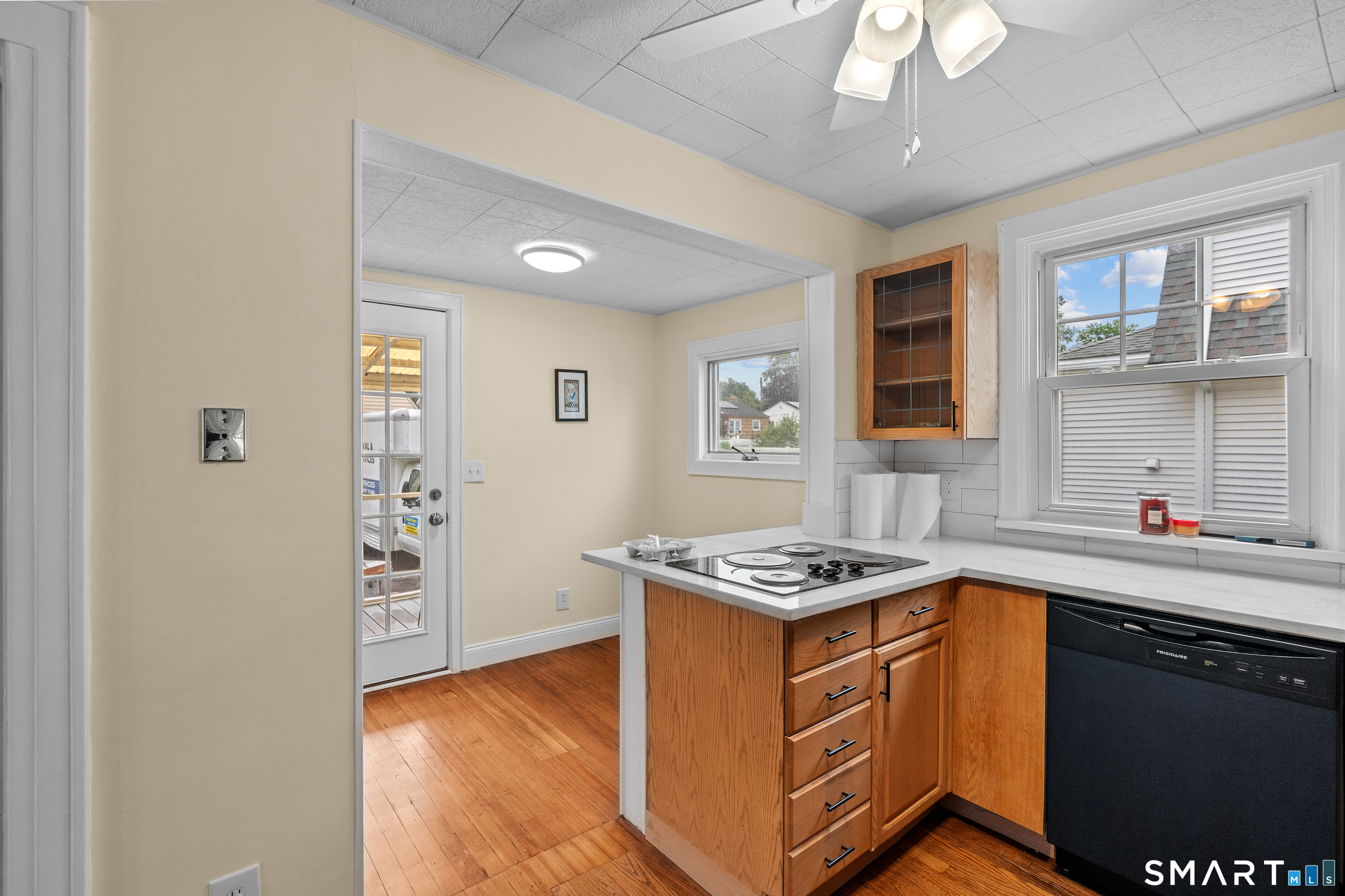 181 Brimfield Road Wethersfield, CT 06109 - Photo 16 of 27