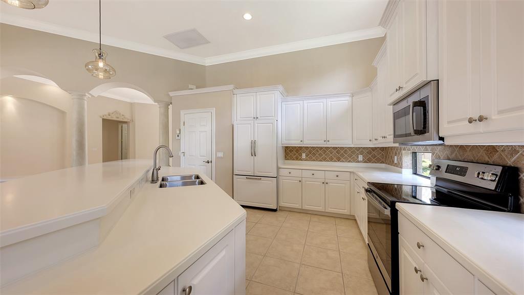 7134 Whitemarsh Circle Lakewood Ranch, FL 34202 - Photo 19 of 78