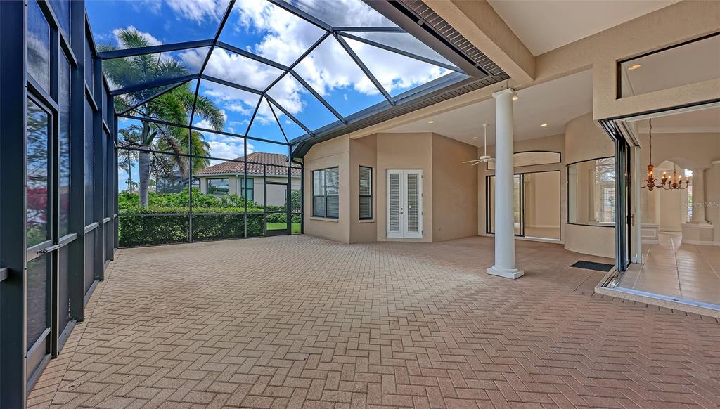 7134 Whitemarsh Circle Lakewood Ranch, FL 34202 - Photo 55 of 78 a view of a house with a porch