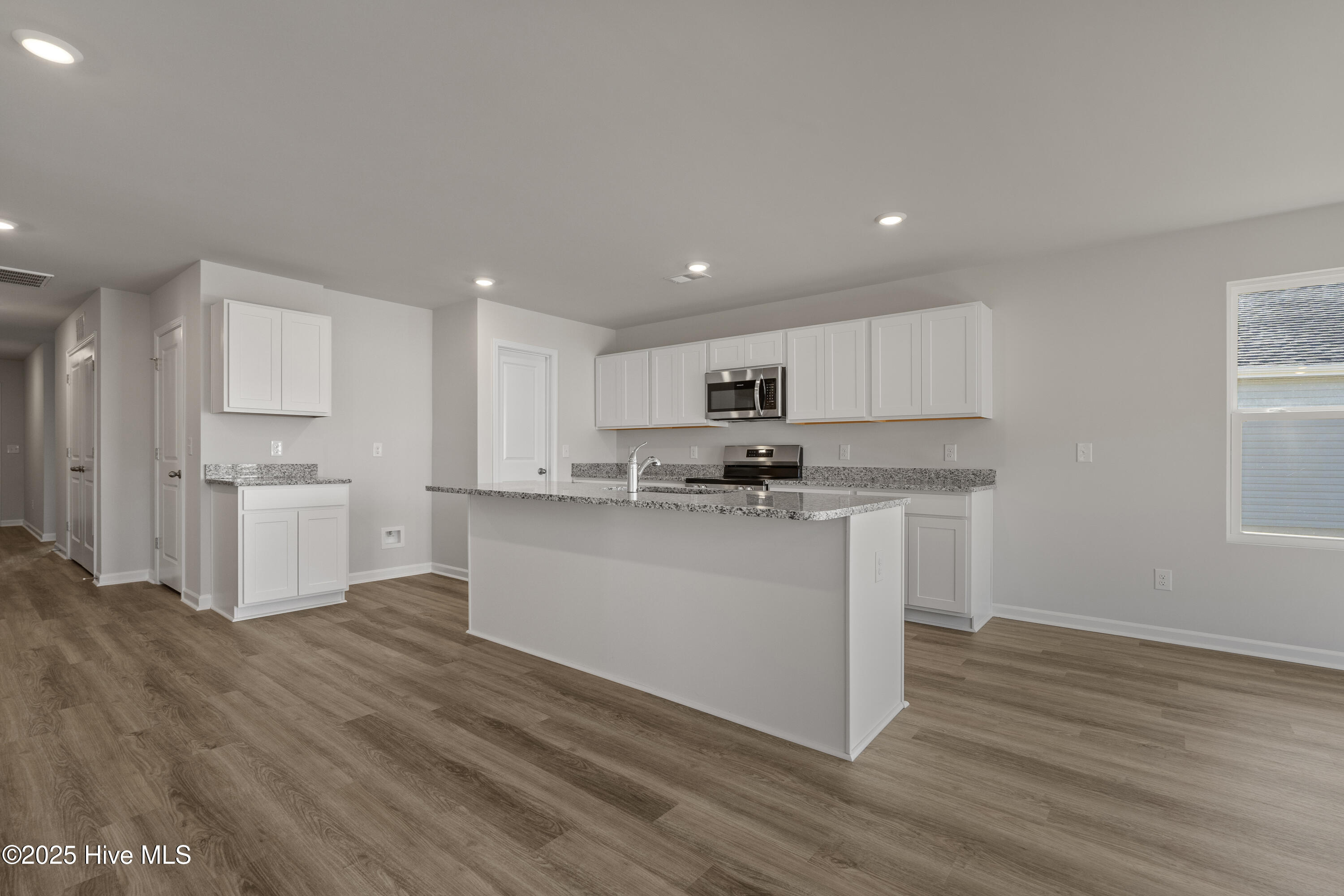 6998 Seaside Palms Place Southwest Sunset Beach, NC 28468 - Photo 14 of 34 Vantage_6998 Seaside Palms PL_Lot 62 - 1