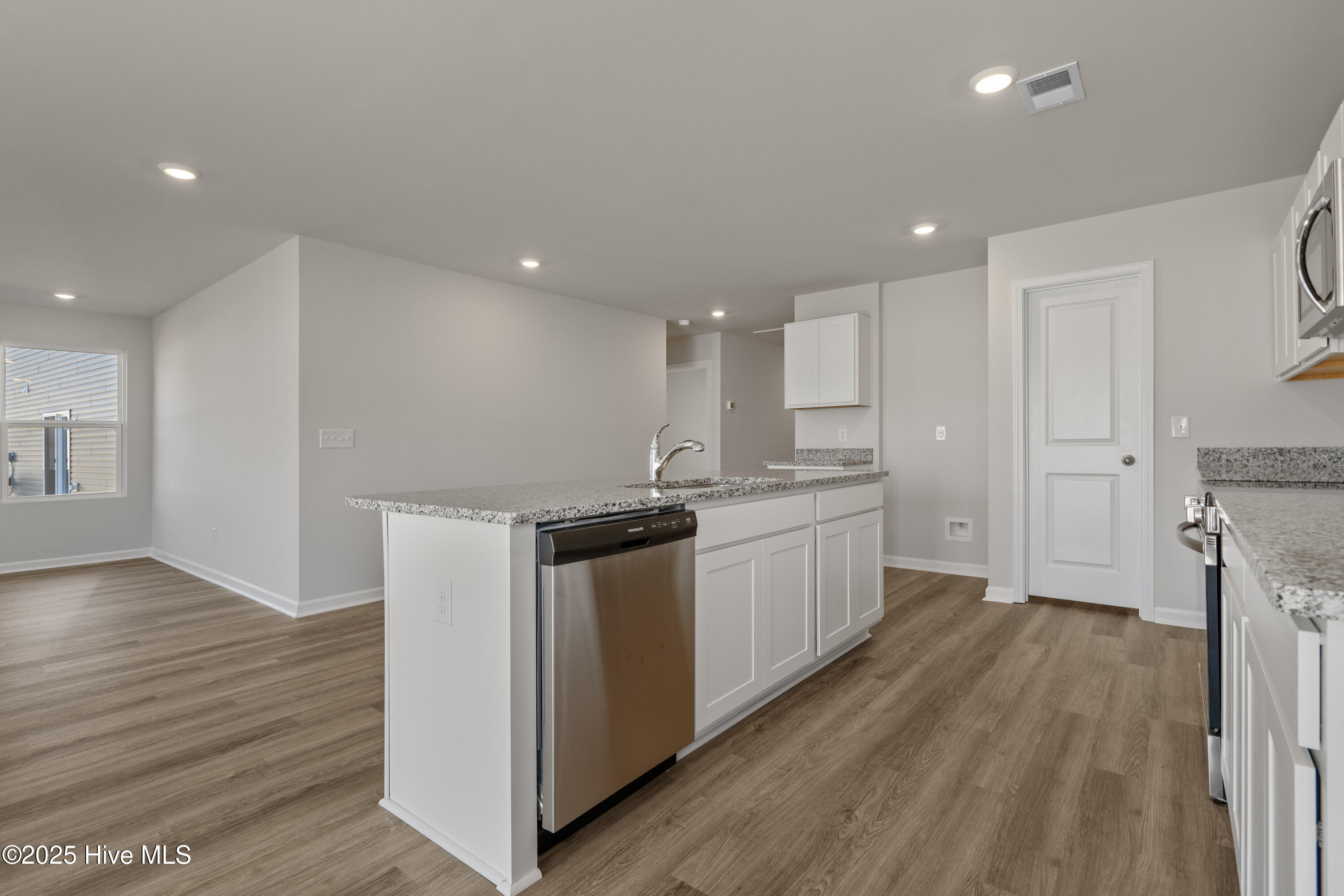 6998 Seaside Palms Place Southwest Sunset Beach, NC 28468 - Photo 17 of 34 Vantage_6998 Seaside Palms PL_Lot 62 - 1