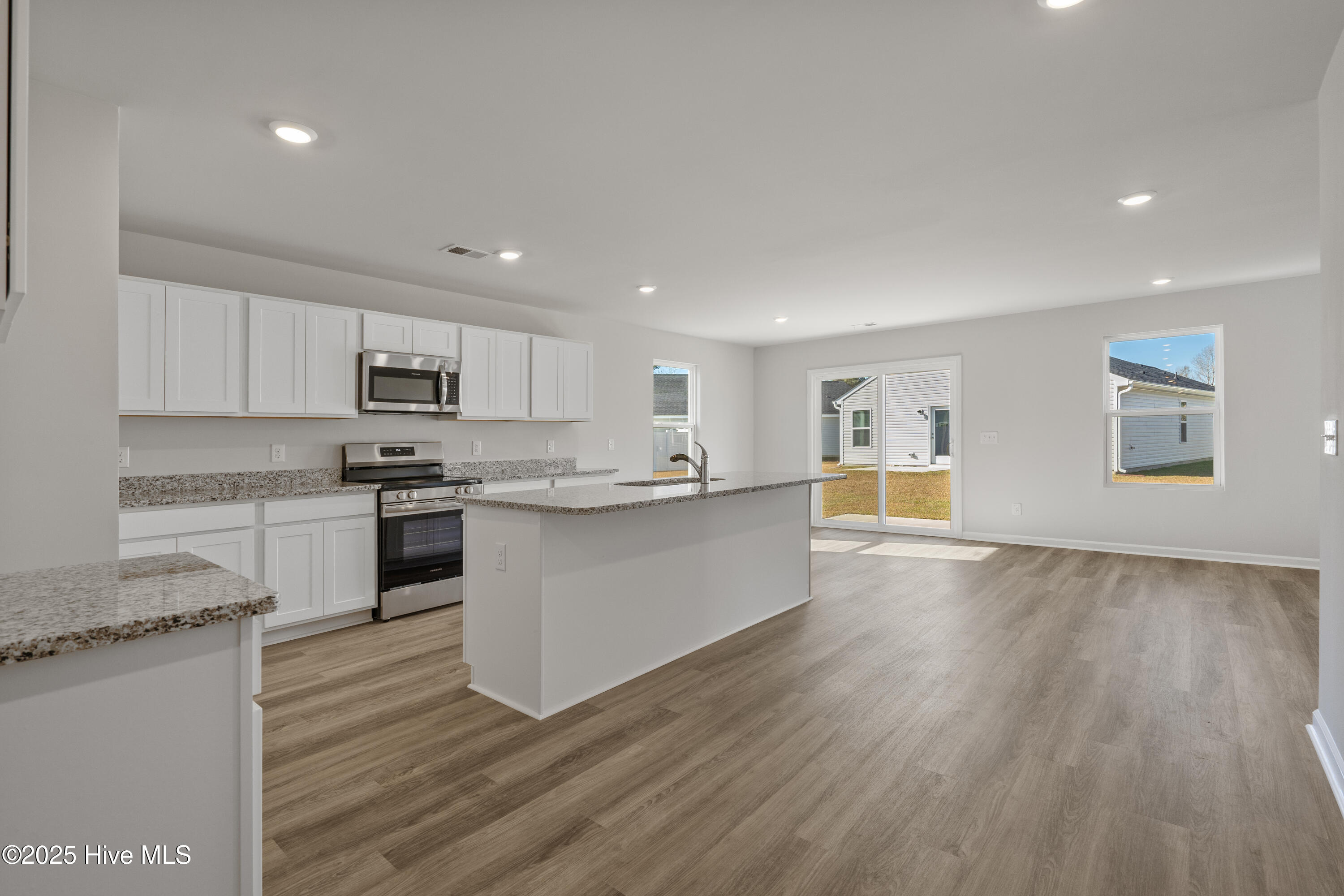 6998 Seaside Palms Place Southwest Sunset Beach, NC 28468 - Photo 6 of 34 Vantage_6998 Seaside Palms PL_Lot 62 - 0