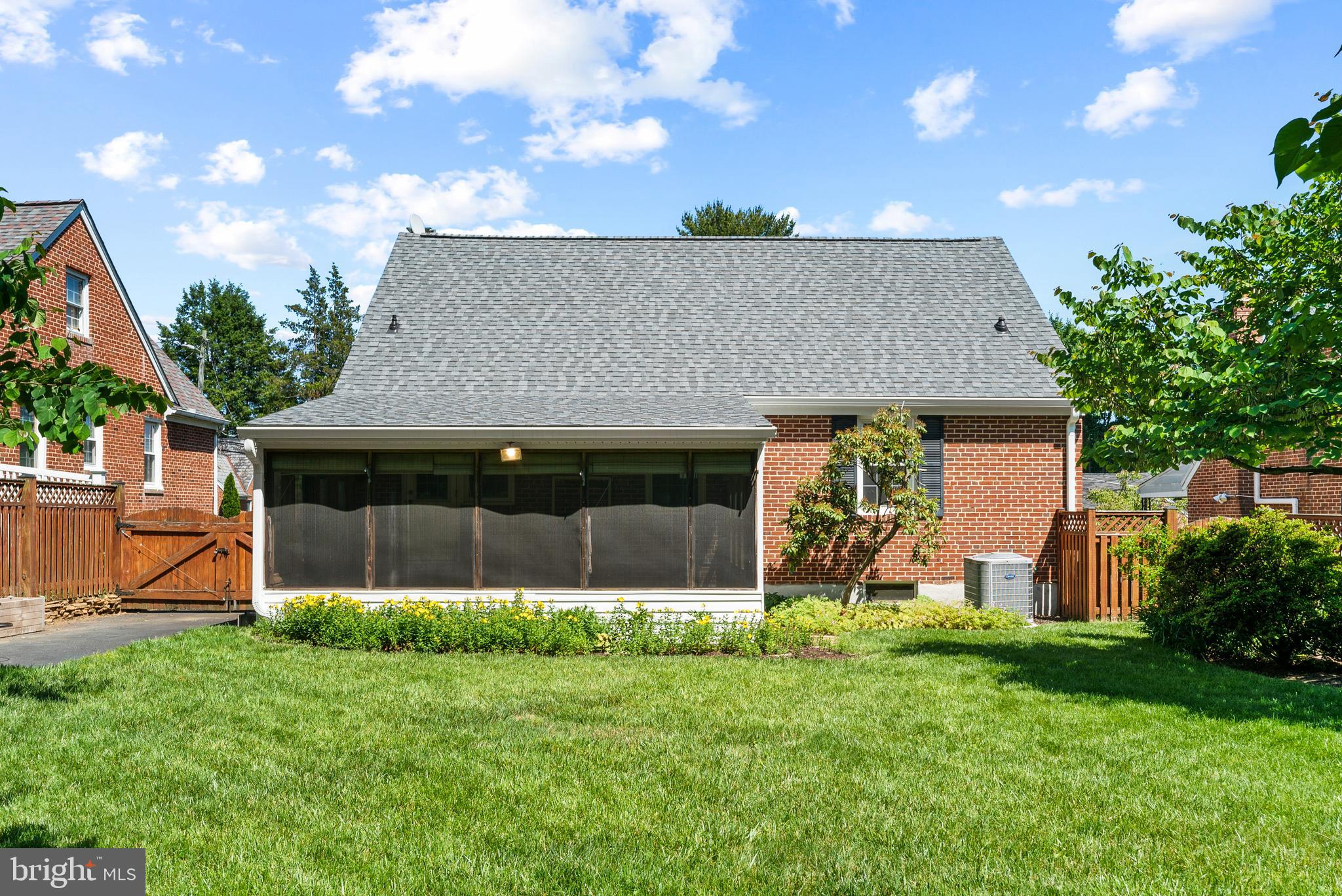 316 Gralan Road Baltimore, MD 21228 - Photo 36 of 43