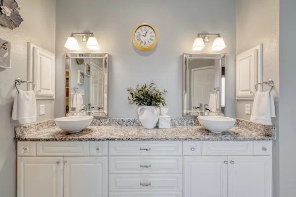 $699,900 | 8221 Fern Bluff Avenue, Round Rock, TX 78681