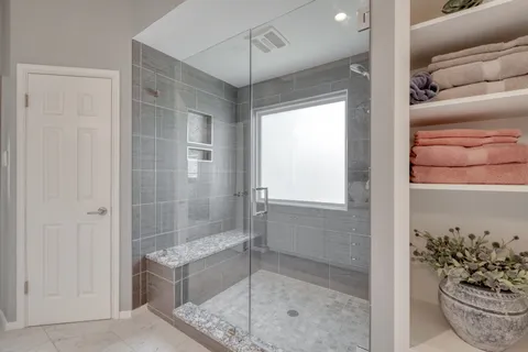 $699,900 | 8221 Fern Bluff Avenue, Round Rock, TX 78681