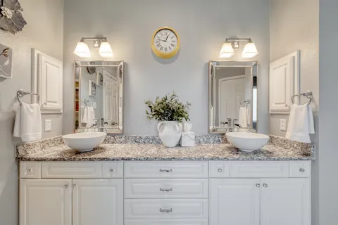 $675,000 | 8221 Fern Bluff Avenue, Round Rock, TX 78681