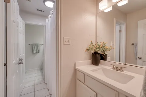 $675,000 | 8221 Fern Bluff Avenue, Round Rock, TX 78681