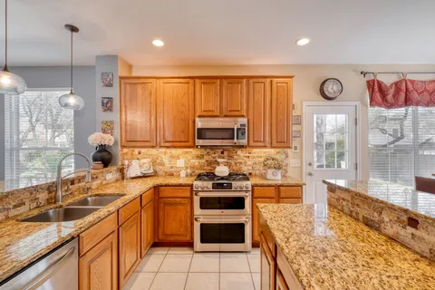 $675,000 | 8221 Fern Bluff Avenue, Round Rock, TX 78681