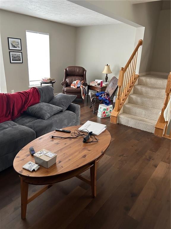 4 Hemingway Street Pittsburgh, PA 15213 - Photo 4 of 17