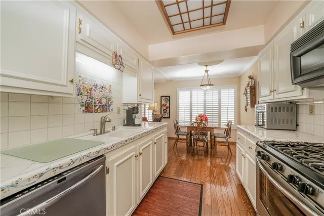 $849,000 | 4219 Colfax Avenue, Unit F, Studio City, CA 91604