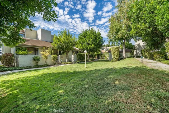 $849,000 | 4219 Colfax Avenue, Unit F, Studio City, CA 91604