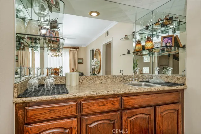 $849,000 | 4219 Colfax Avenue, Unit F, Studio City, CA 91604