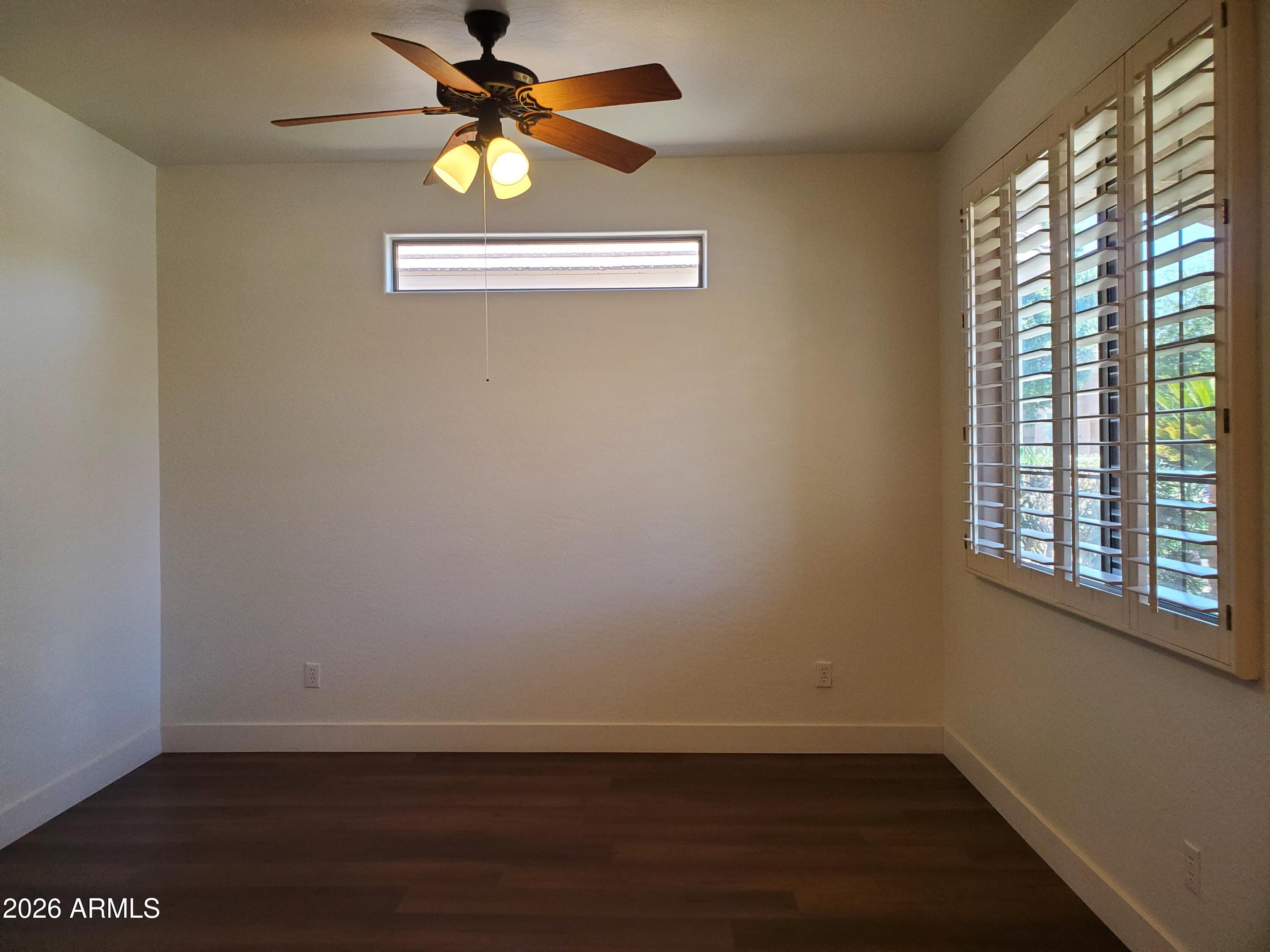 2430 East Darrel Road Phoenix, AZ 85042 - Photo 11 of 64 Front Living Area