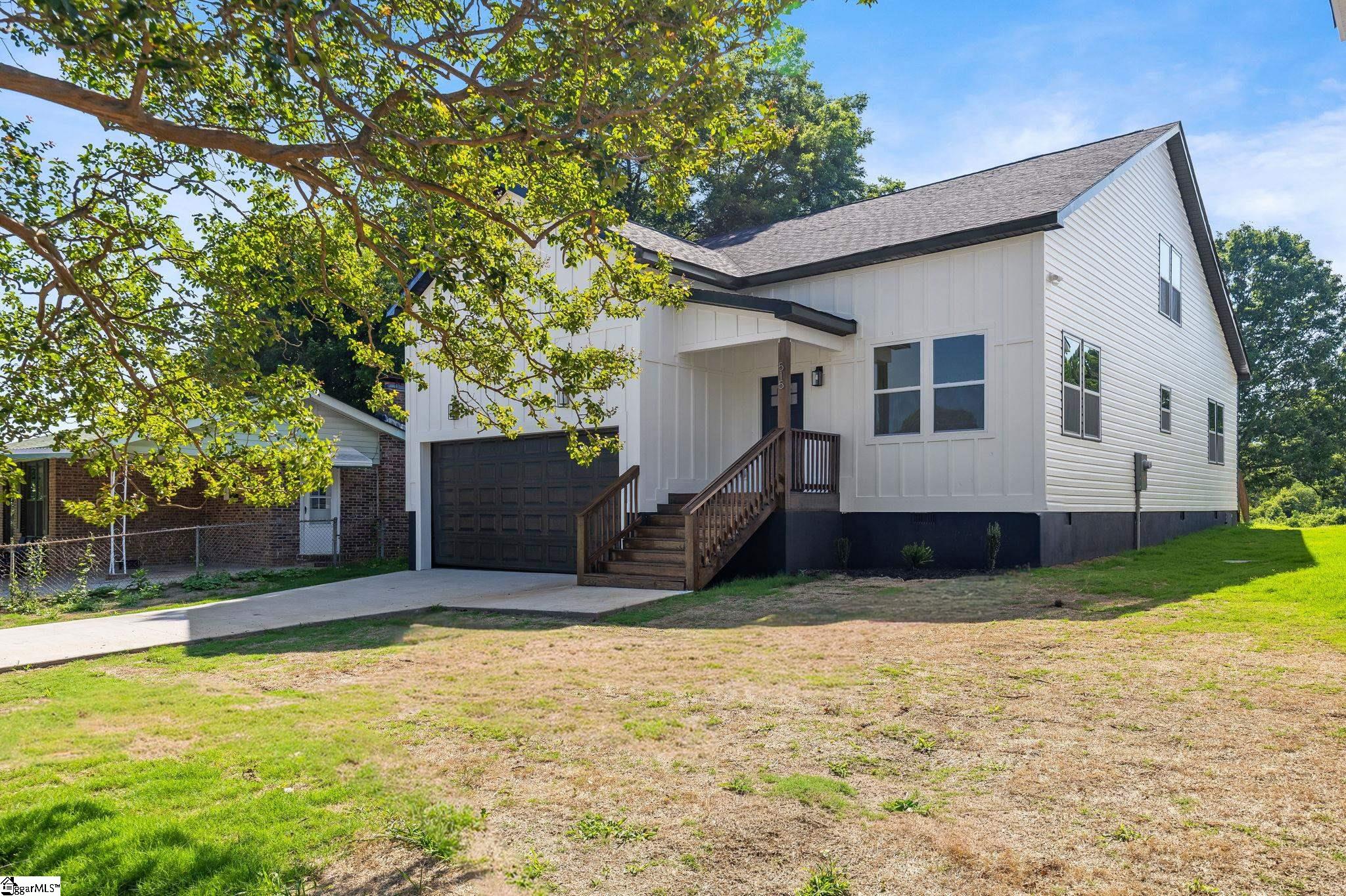 515 B Goldsmith Road Simpsonville, SC 29681 - Photo 5 of 50