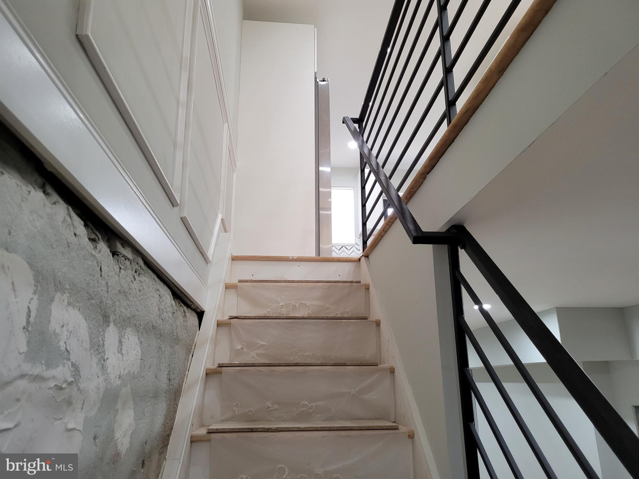 2129 Cross Street Philadelphia, PA 19146 - Photo 14 of 25