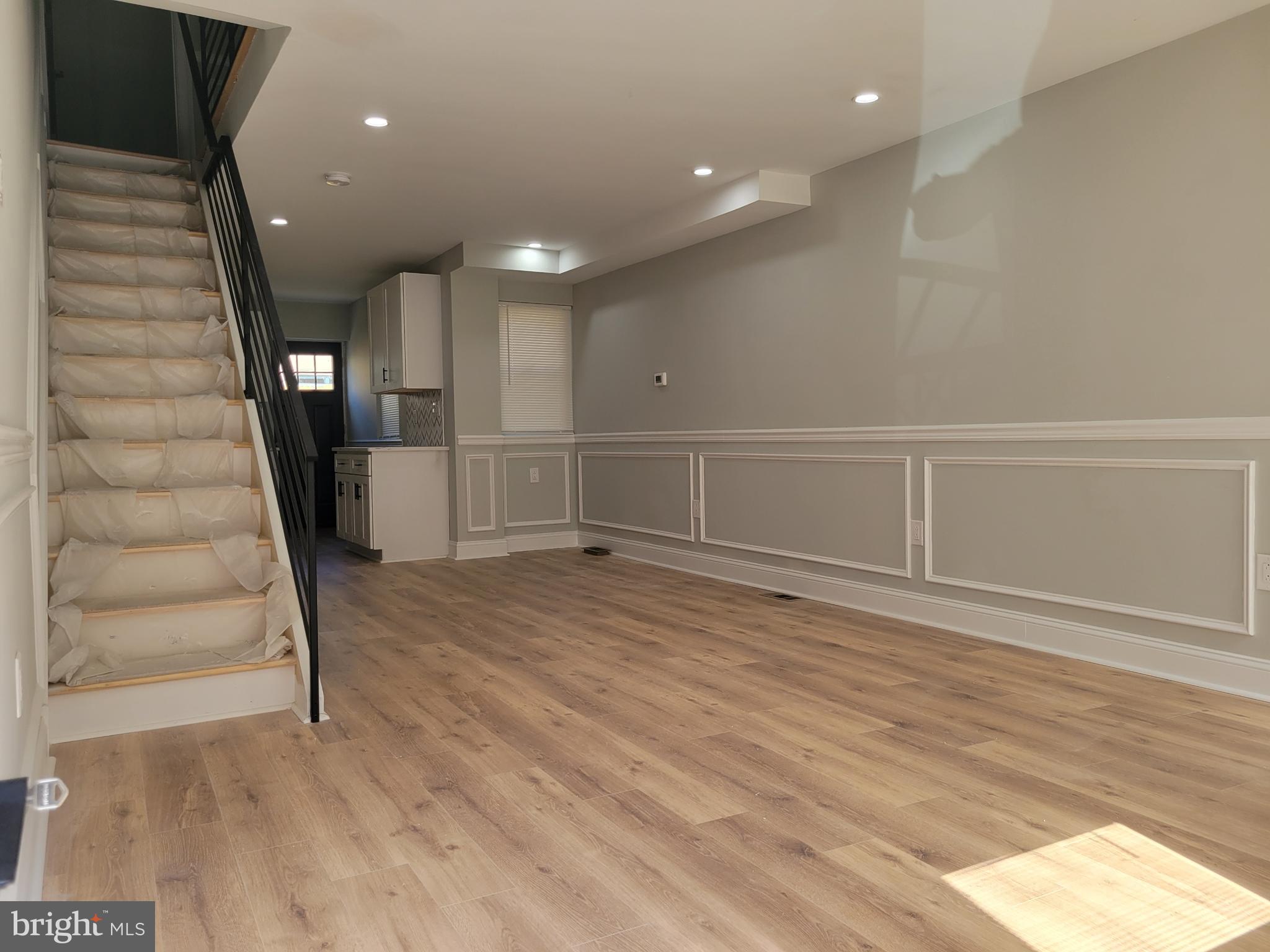 2129 Cross Street Philadelphia, PA 19146 - Photo 3 of 25