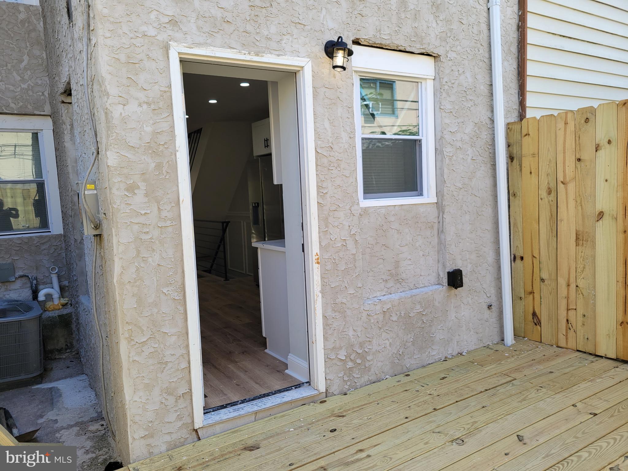 2129 Cross Street Philadelphia, PA 19146 - Photo 7 of 25
