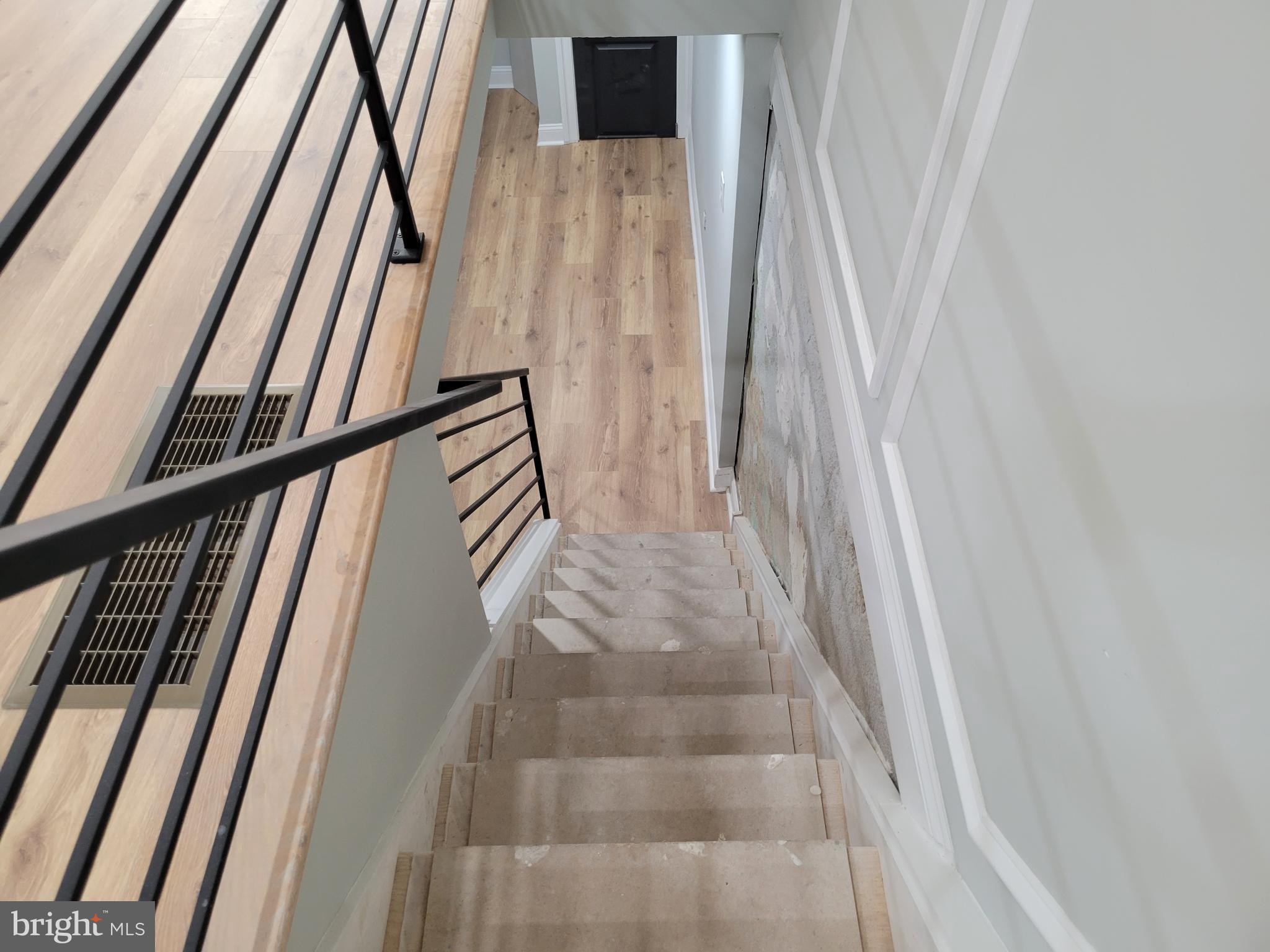 2129 Cross Street Philadelphia, PA 19146 - Photo 9 of 25