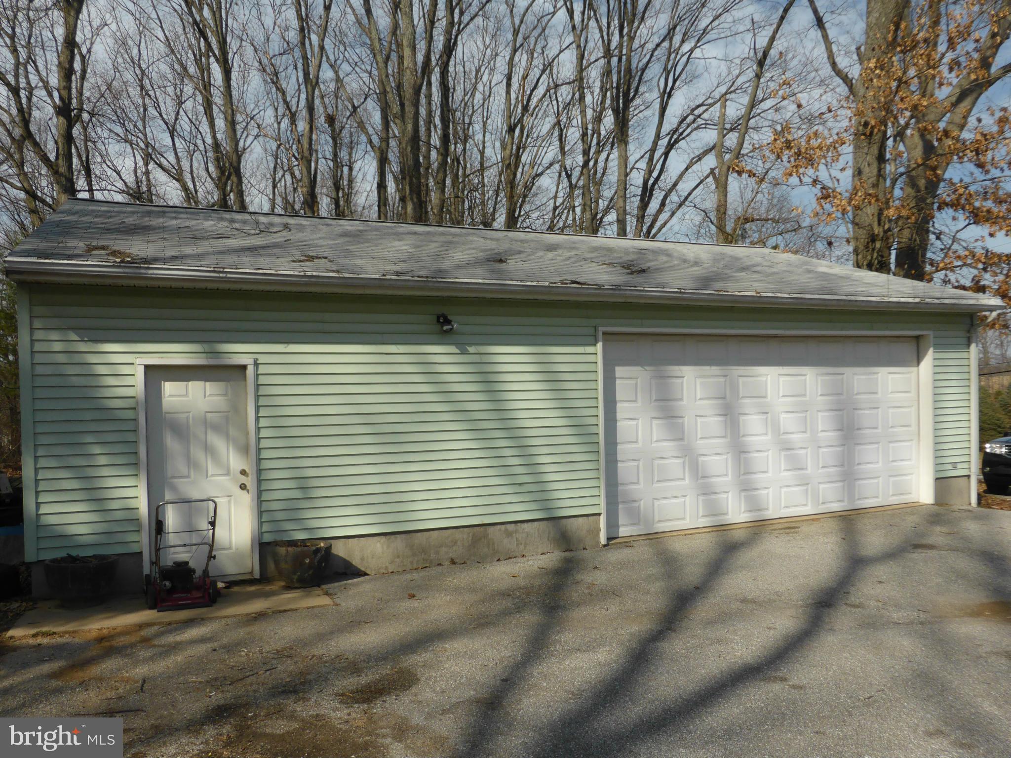 19504 Resh Mill Road Hampstead, MD 21074 - Photo 2 of 9 Exterior (General)