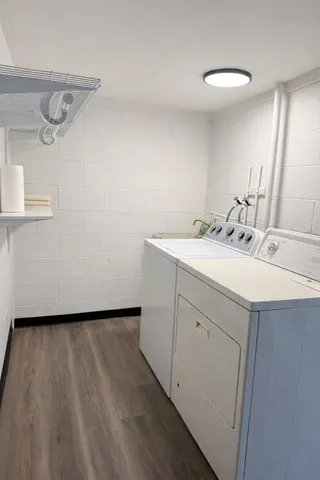 $2,000 | 1313 Wakeby Lane, Unit 1313, Schaumburg, IL 60193