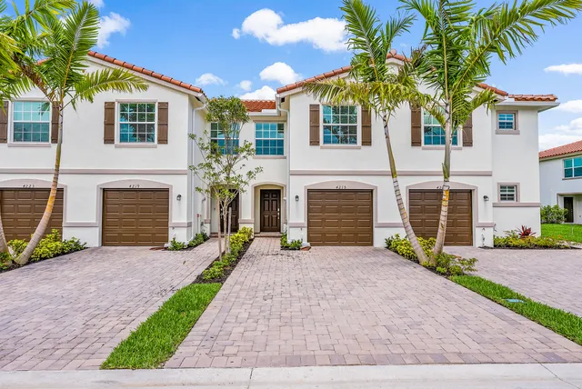 $3,100 | 4215 Bent River Road, Lake Worth, FL 33467