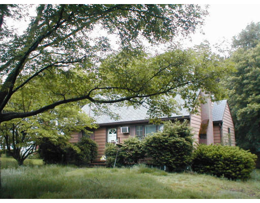 19 Chase Road Waltham, MA 02452 - Photo 1 of 3 Gallery Image 1