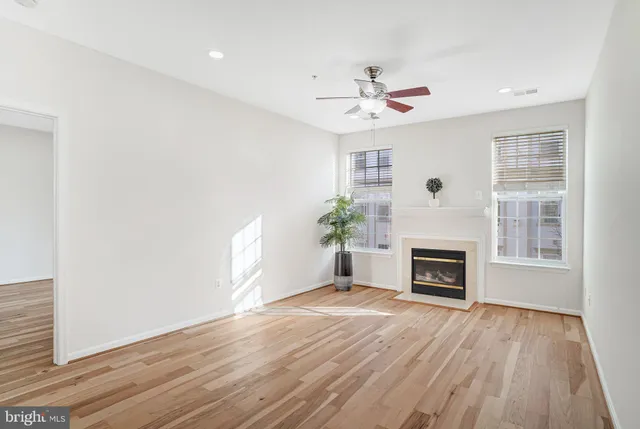 $599,000 | 11623 Cavalier Landing Court, Unit 304, Fairfax, VA 22030