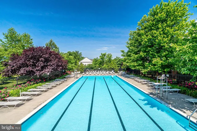 $599,000 | 11623 Cavalier Landing Court, Unit 304, Fairfax, VA 22030