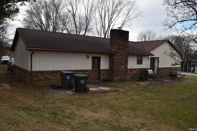 11318 Boberg Road, Evansville, IN 47712