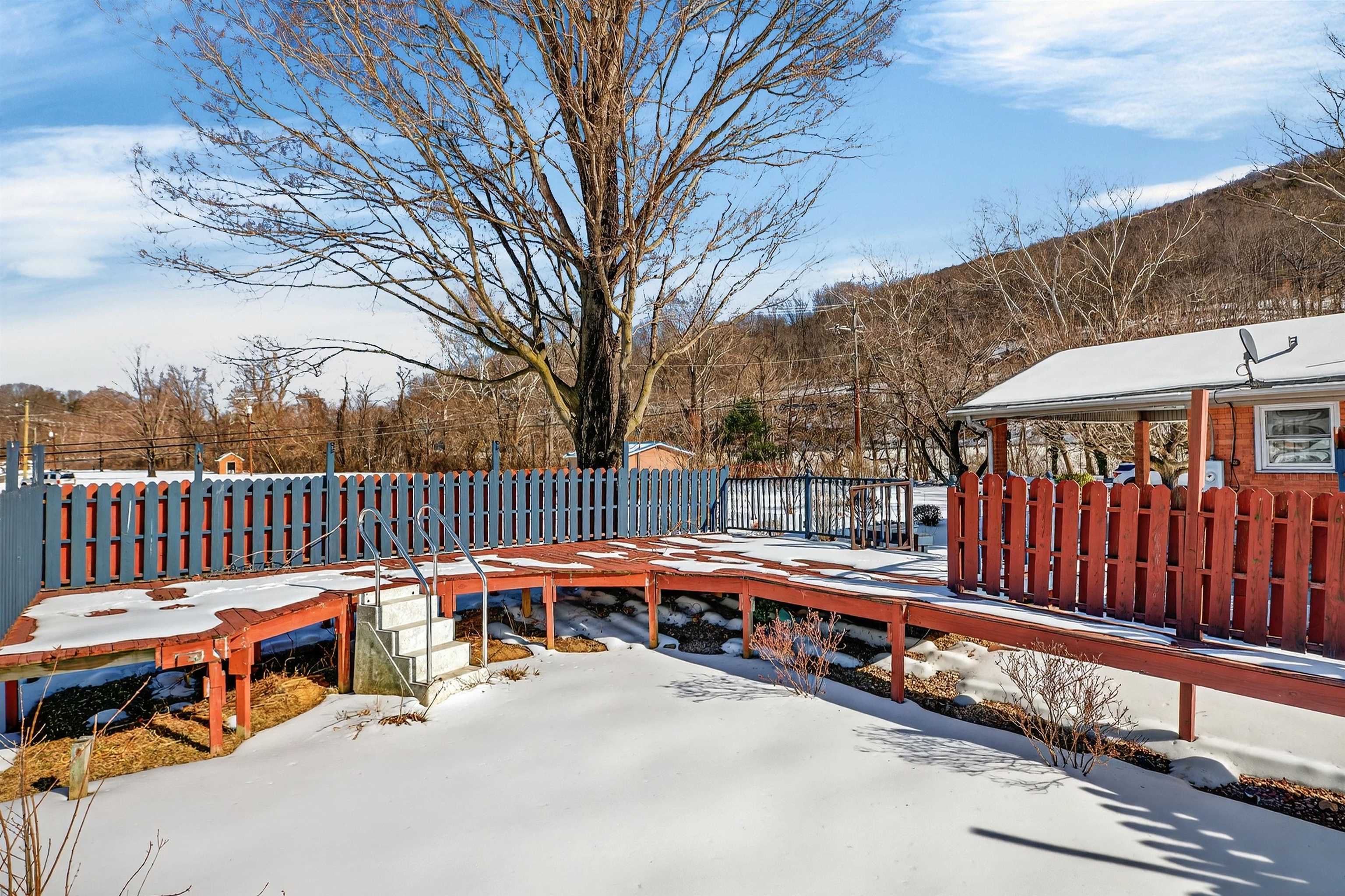 3010 Valley Ridge Road Covington, VA 24426 - Photo 9 of 41